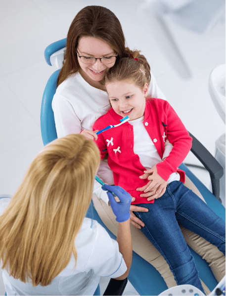 Dentail Patient with Child Dentail Patient with Child